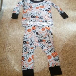 12 - 18 Halloween pjs